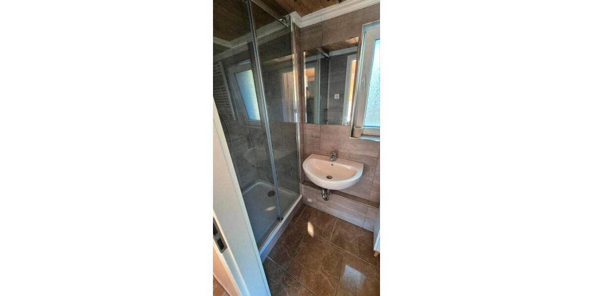 Einfamilienhaus Berlin Treptow-Köpenick - 3 Zimmer, 120 m&sup2;, 1.600&euro; | Angebot:26404779