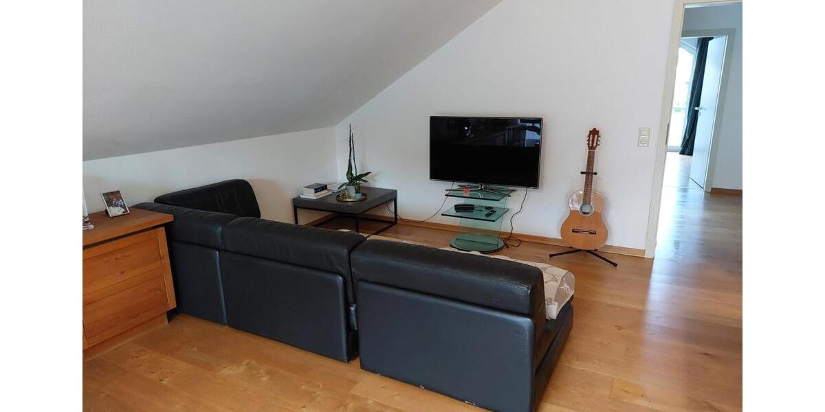 Dachgeschoßwohnung Dreieich - 2 Zimmer, 65 m&sup2;, 900&euro; | Angebot:24976341