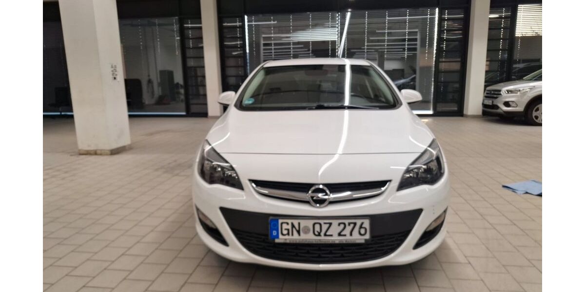 Opel Astra 77.300 km 6.900 &euro; Gründau 63584