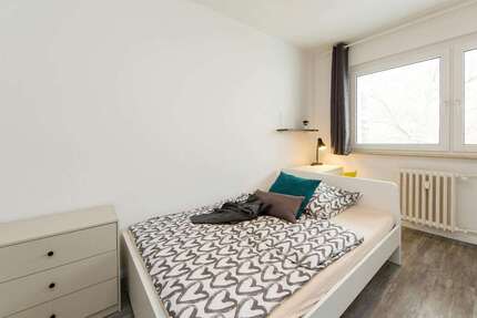 WG-Zimmer in Berlin 650 € 14 m² zimmer