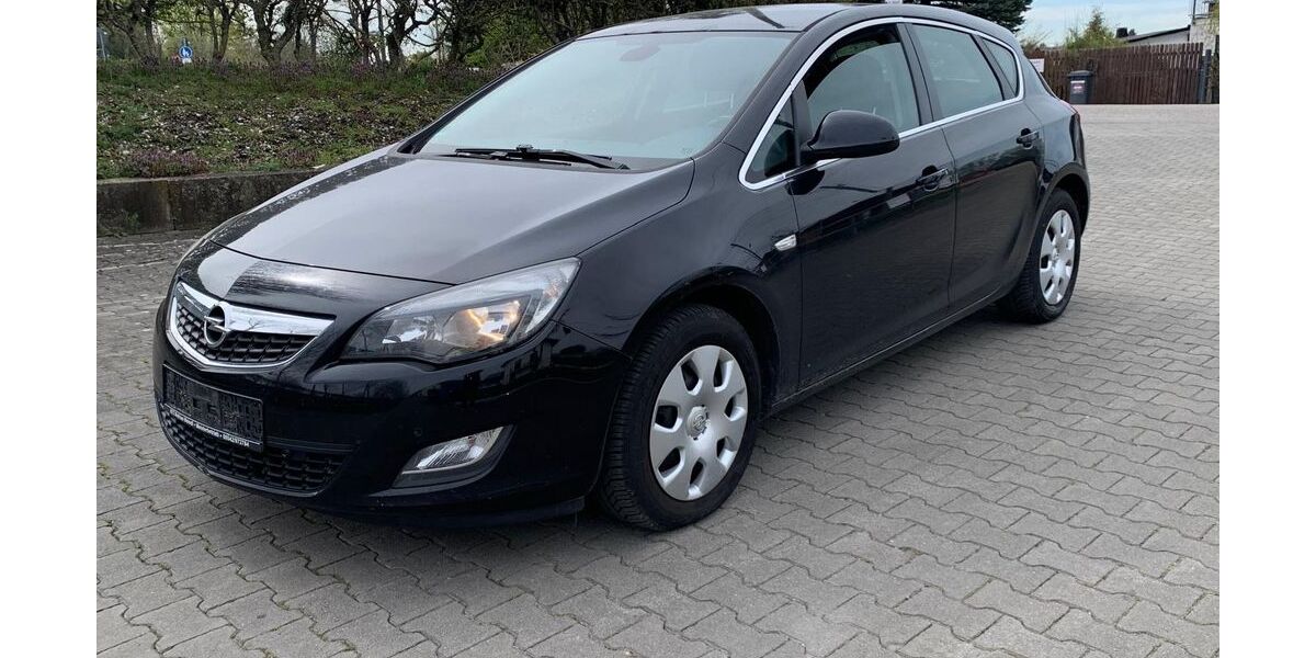 Opel Astra 265.017 km 1.590 &euro; München 81243