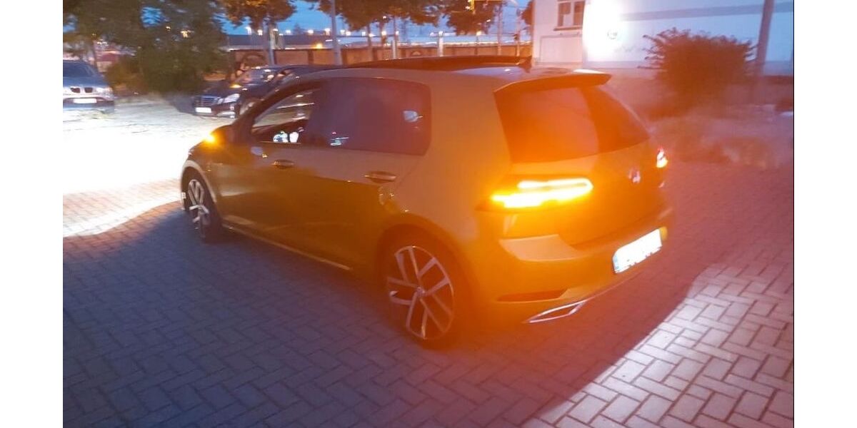 VW Golf 128.000 km 16.500 &euro; Leipzig 04155