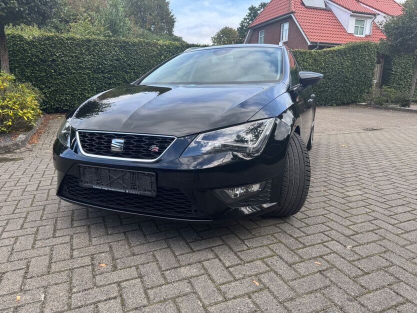 Seat Leon 151.000 km 11.599 € Bad Zwischenahn 26160