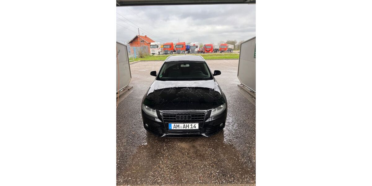 Audi A4 306.000 km 4.200 &euro; Amberg 92224