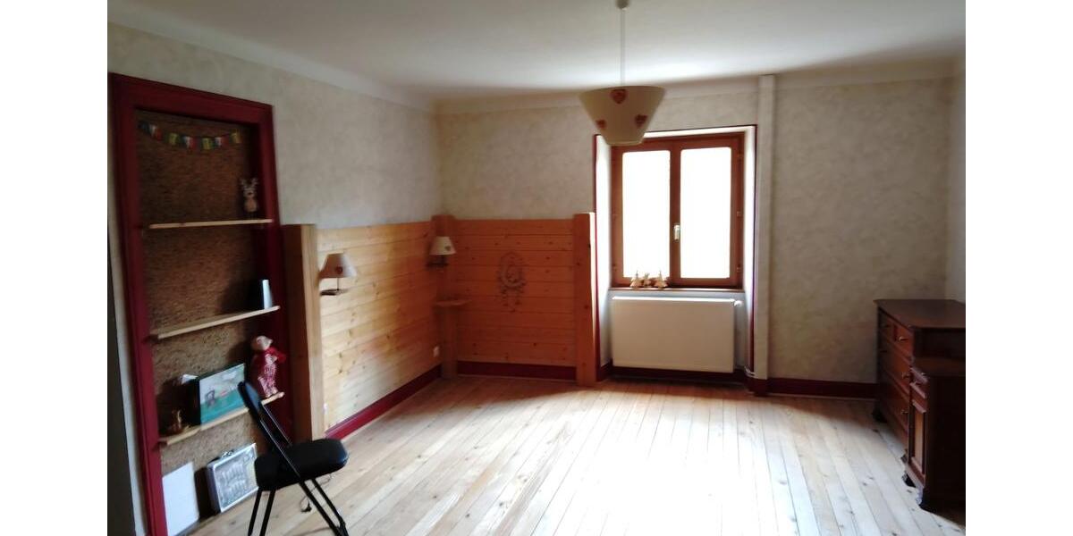 Einfamilienhaus Völklingen - 9 Zimmer, 156 m&sup2;, 205.000&euro; | Angebot:26921929