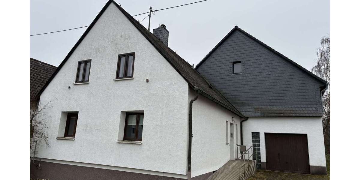 Einfamilienhaus Birkenfeld - 5 Zimmer, 100 m&sup2;, 149.000&euro; | Angebot:24977817