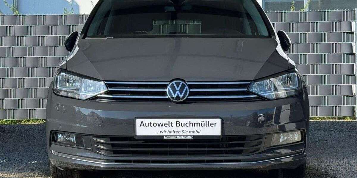 VW Touran 109.611 km 22.890 &euro; Nersingen 89278