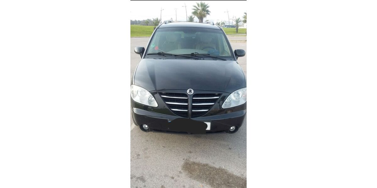 SsangYong Rodius 276.000 km 4.800 &euro; Dusseldorf 40215