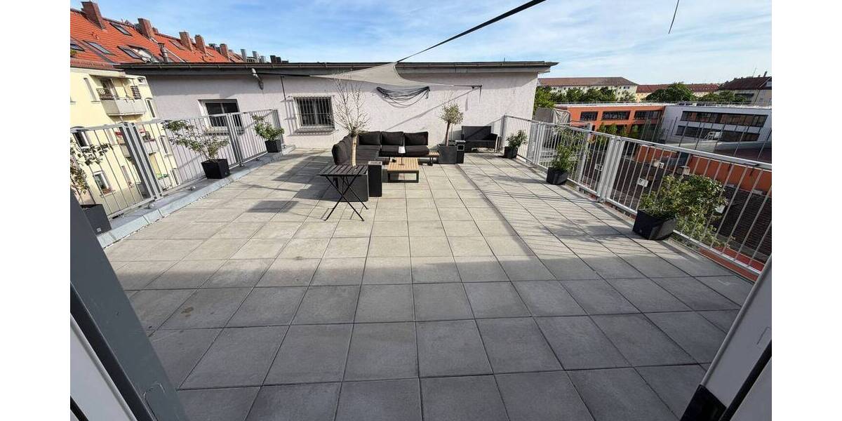 Etagenwohnung Nürnberg Steinbühl - 2 Zimmer, 65 m&sup2;, 1.000&euro; | Angebot:26410309