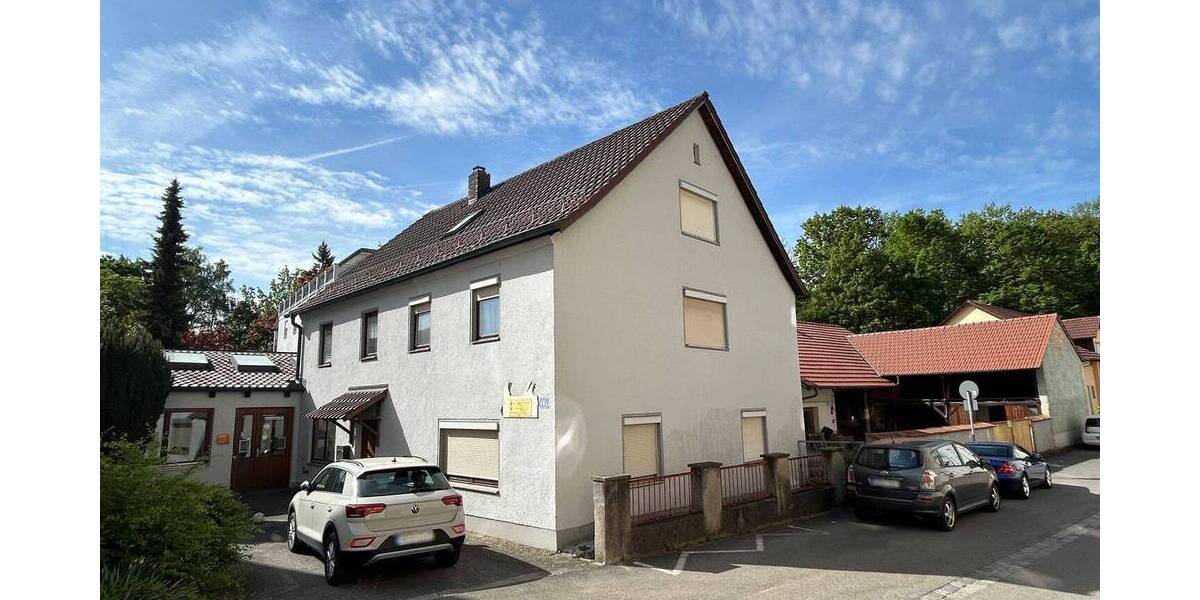Einfamilienhaus Straubing - 7 Zimmer, 200 m&sup2;, 350.000&euro; | Angebot:26684150