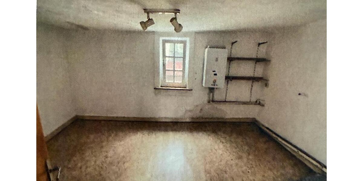 Einfamilienhaus Herborn - 5 Zimmer, 121 m&sup2;, 129.000&euro; | Angebot:26857845