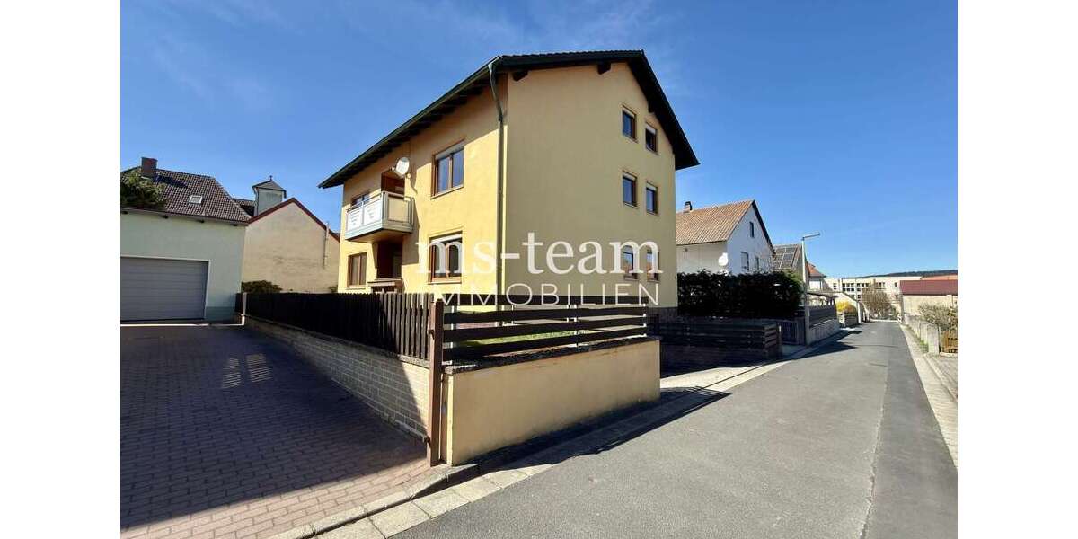 Einfamilienhaus Schnaittenbach - 8 Zimmer, 208 m&sup2;, 360.000&euro; | Angebot:26364304
