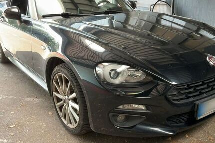 Fiat 124 Spider 107.543 km 11.960 &euro; Junkersdorf 50858