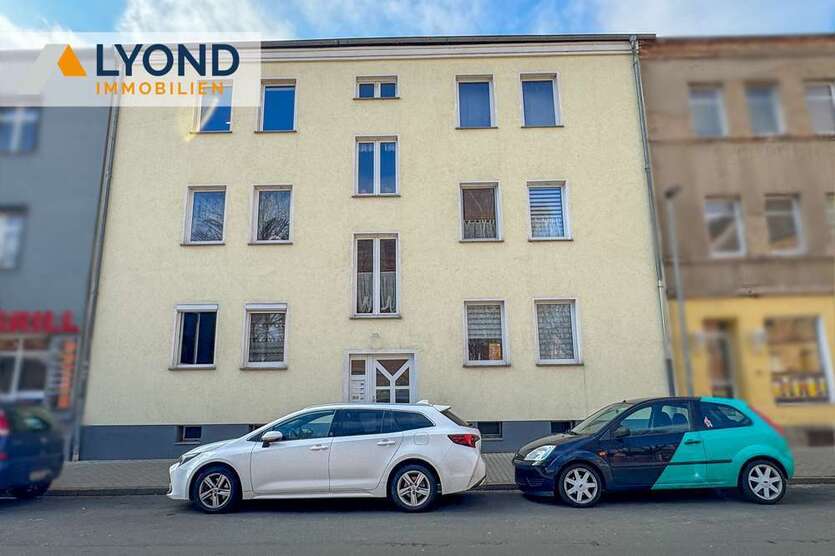 Haus zum Kaufen in Aschersleben 238.000 € 332 m²