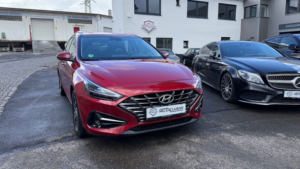 Hyundai i30 73.000 km 13.990 &euro; Dortmund 44147