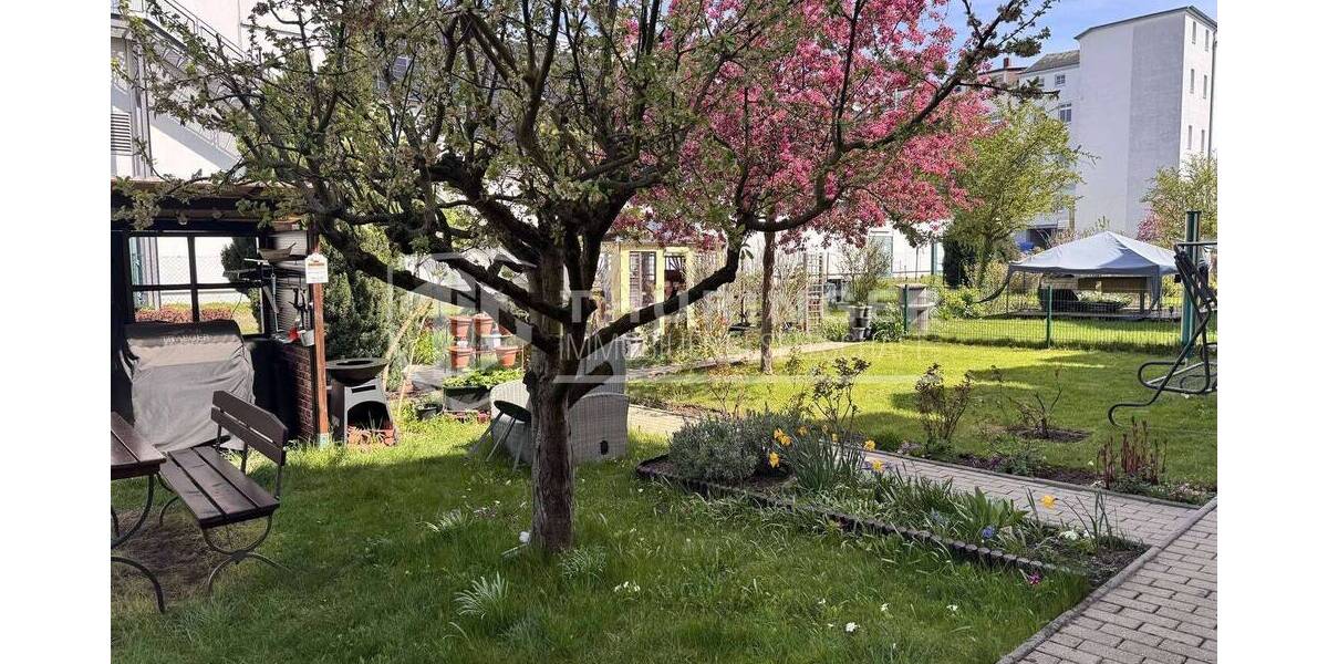 Etagenwohnung Gera Innenstadt - 3 Zimmer, 95 m&sup2;, 134.900&euro; | Angebot:26450423