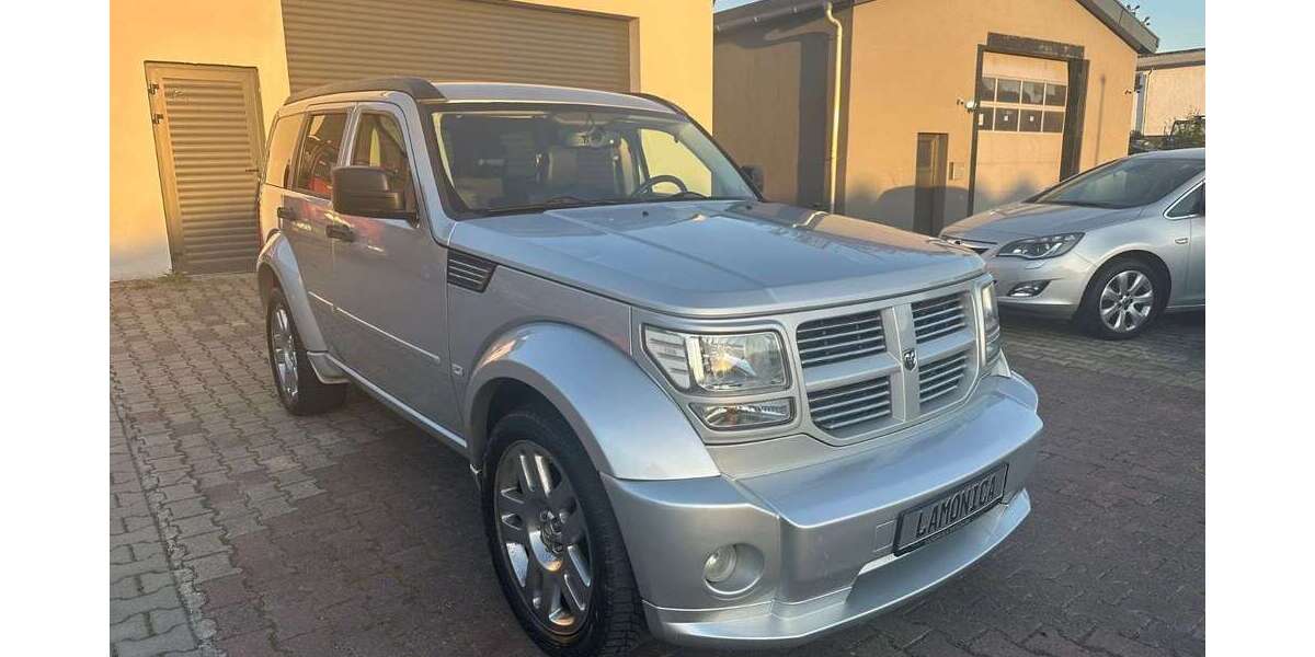 Dodge Nitro 146.000 km 8.990 € Gundelsheim 74831