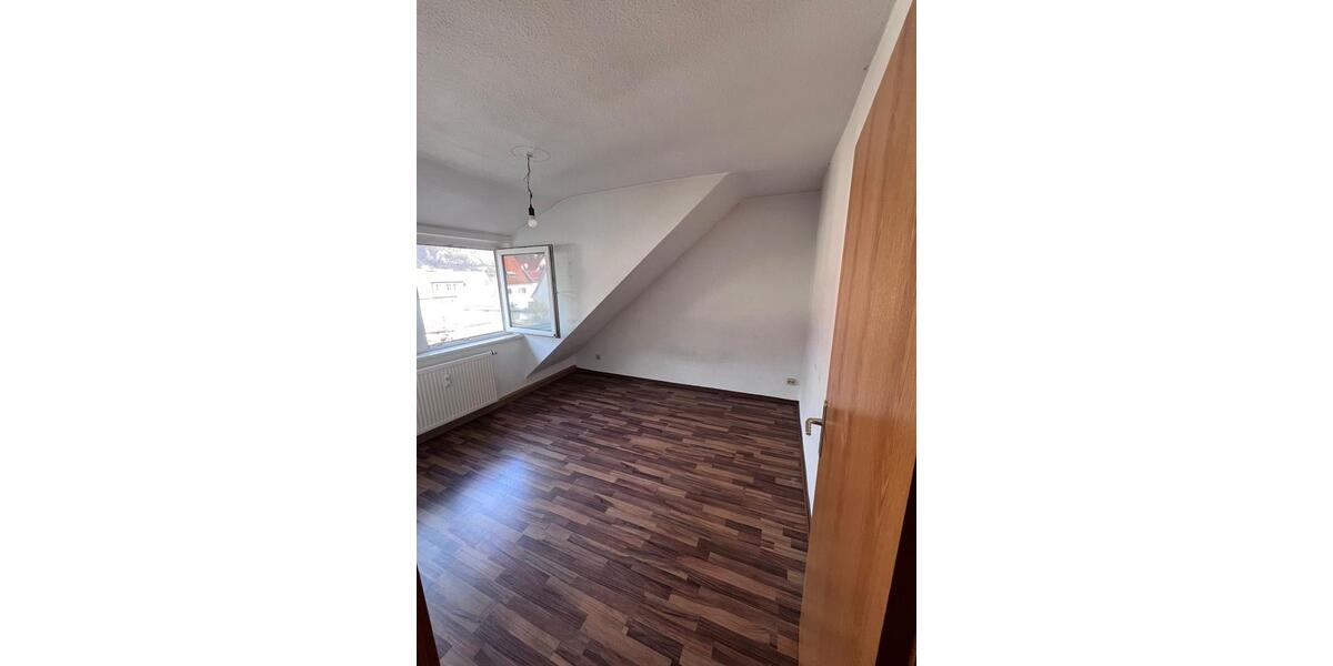 Etagenwohnung Amt Creuzburg - 2 Zimmer, 57 m&sup2;, 290&euro; | Angebot:25368144