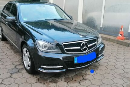 Mercedes-Benz C 250 333.333 km 4.999 &euro; Hamburg 22111