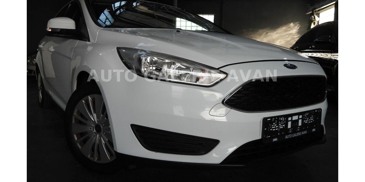 Ford Focus 117.877 km 5.900 &euro; Schorndorf bei Stuttgart 73614