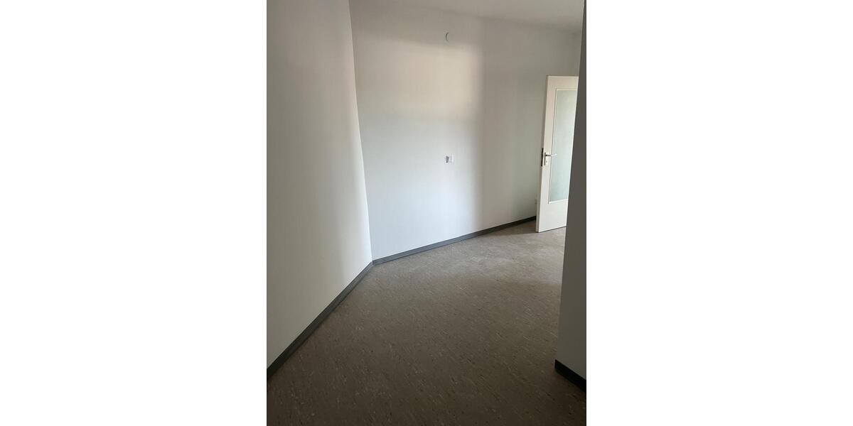 Etagenwohnung Bergen - 2 Zimmer, 60 m&sup2;, 470&euro; | Angebot:26413963