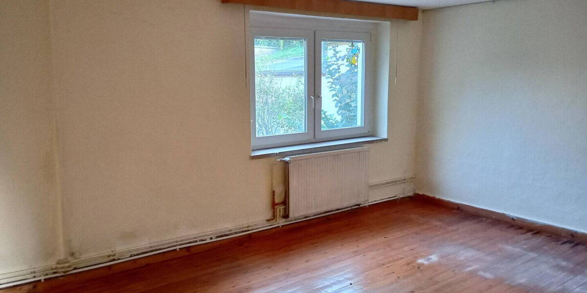 Bauernhaus, Landhaus Urbach - 1 Zimmer, 170 m&sup2;, 90.000&euro; | Angebot:25994798