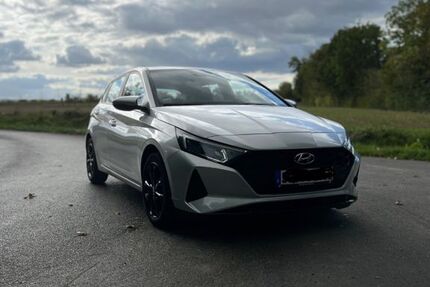 Hyundai i20 20.923 km 16.499 € Ense 59469