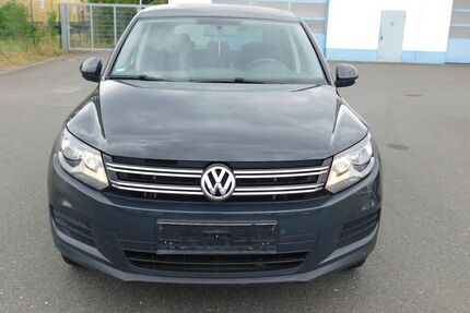 VW Tiguan 196.008 km 7.250 &euro; Lichtenfels 96215