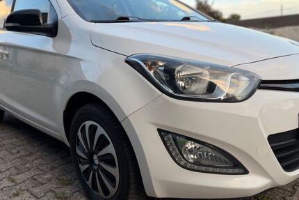 Hyundai i20 118.000 km 3.600 &euro; Simmern 55469
