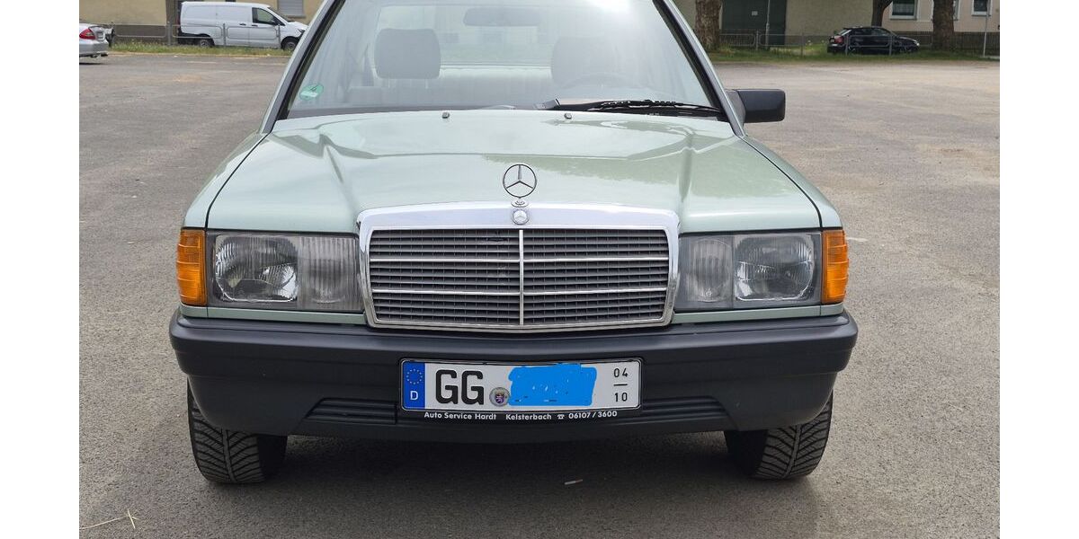 Mercedes-Benz 190 300.000 km 2.500 &euro; Kelsterbach 65451