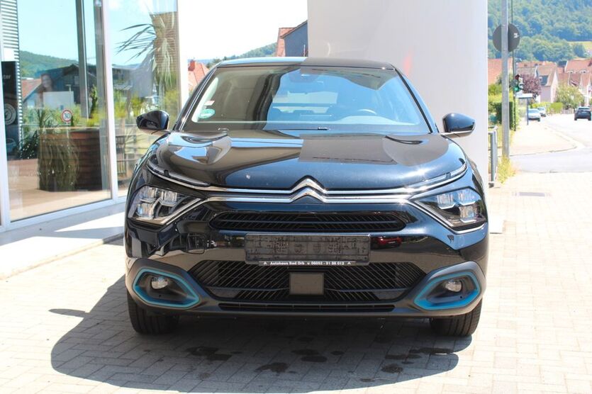 Citroen ë-C4 23.035 km 19.900 € Bad Orb 63619