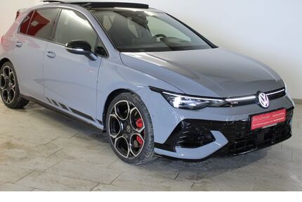 VW Golf 14.589 km 42.490 &euro; Schopfloch 91626