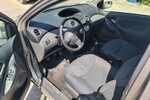 Toyota Yaris 297.999 km 1.550 € München 80313