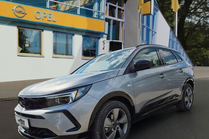 Opel Grandland (X) 16.550 km 27.699 € Großenlüder-Müs 36137
