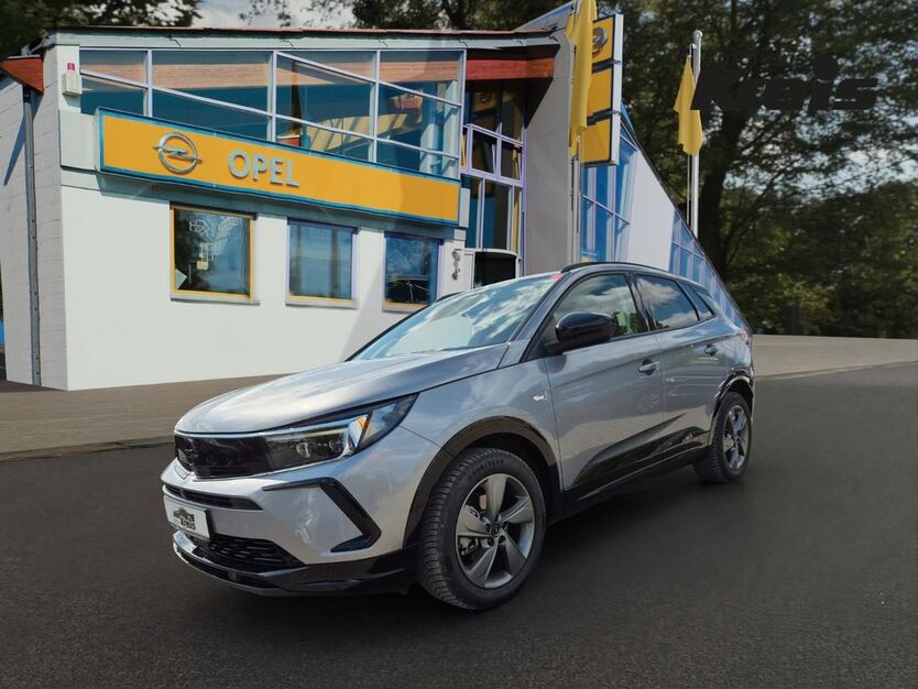 Opel Grandland (X) 16.550 km 27.699 € Großenlüder-Müs 36137