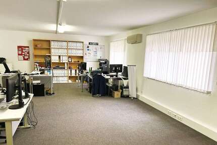 Gewerbeobjekt Meerbusch / Bösinghoven Bösinghoven - 600&euro; | Angebot:23907612