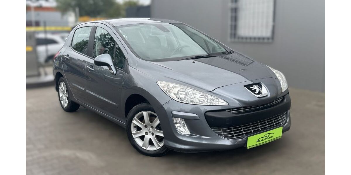 Peugeot 308 77.000 km 4.490 &euro; Berlin 13089