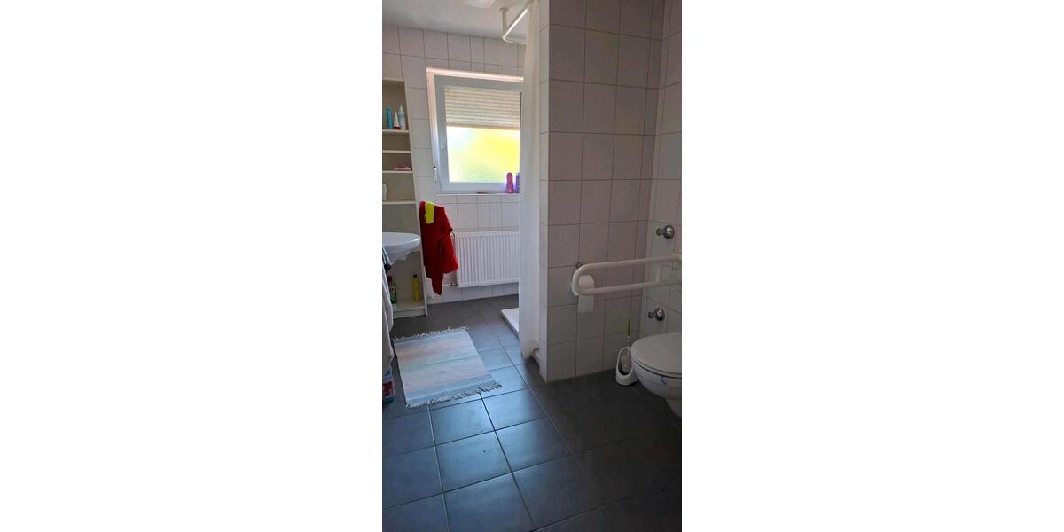 Doppelhaushälfte Kassel Niederzwehren - 10 Zimmer, 218 m&sup2;, 470.000&euro; | Angebot:27164566
