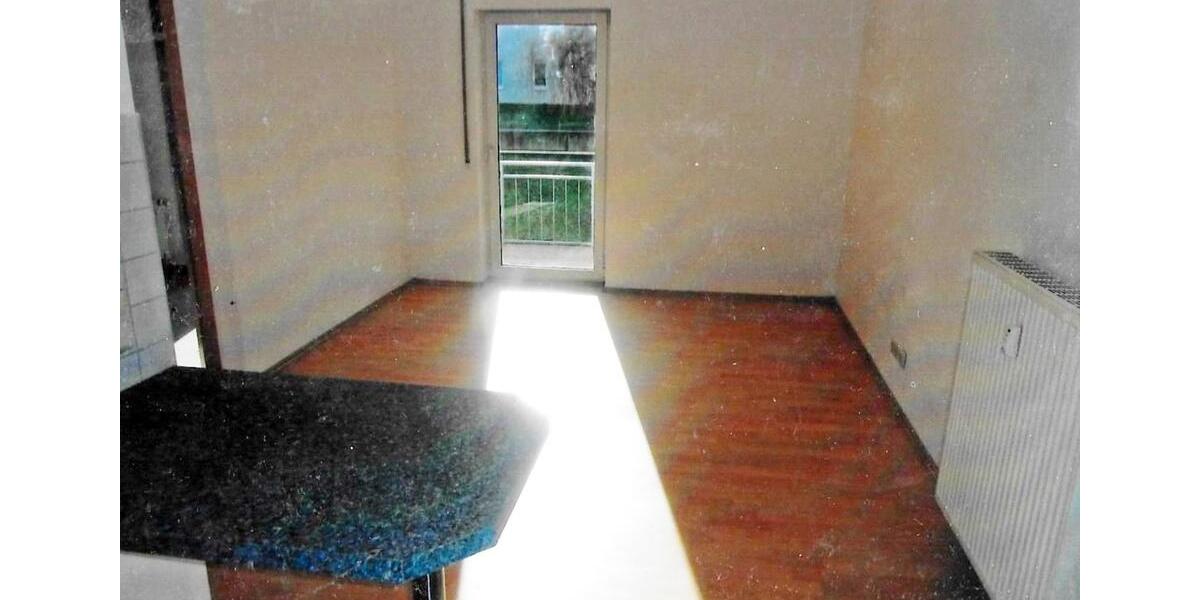 Erdgeschoßwohnung Altenburg - 2 Zimmer, 39 m&sup2;, 38.000&euro; | Angebot:25900798