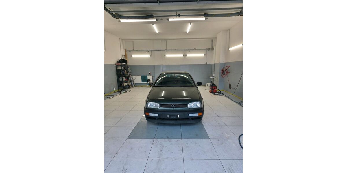 VW Golf 170.900 km 3.000 &euro; Solingen 42657