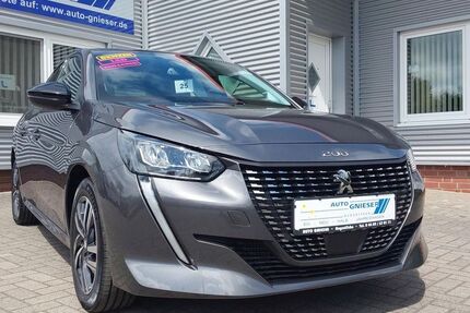 Peugeot 208 15.000 km 17.900 € Augustfehn 26689