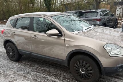 Nissan Qashqai 218.700 km 4.650 &euro; Pinneberg 25421