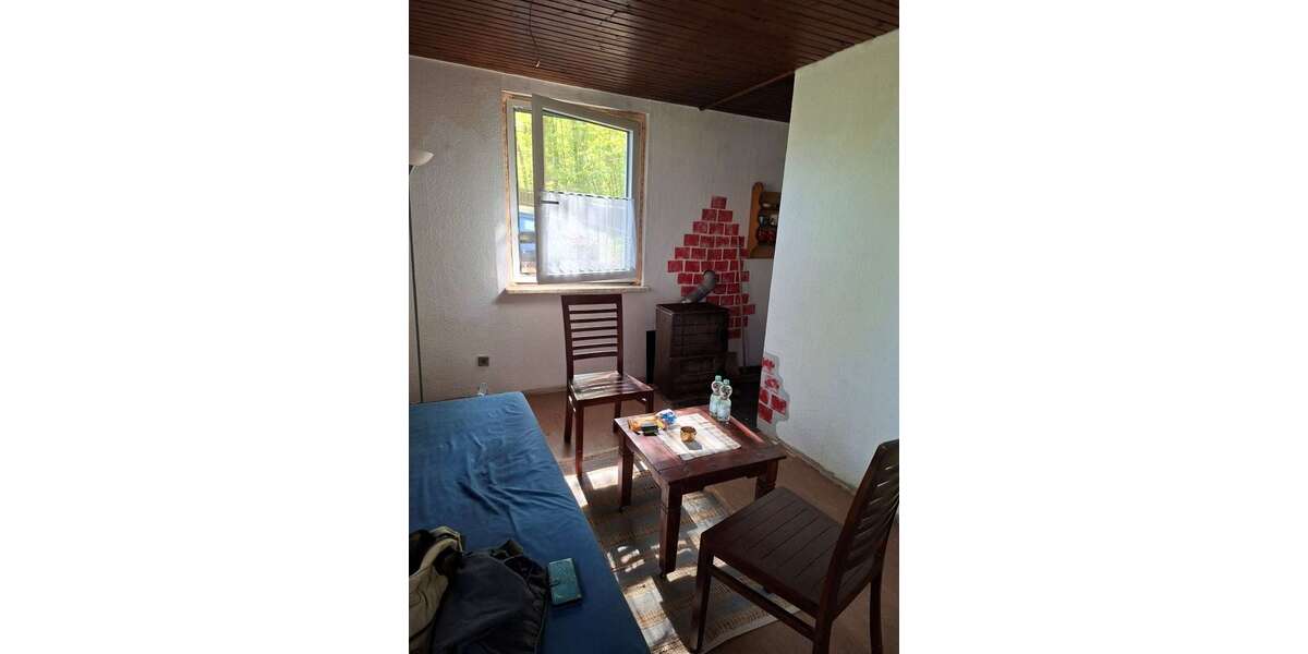 Idyllisch gelegenes Wochenendgrundstück mit Bungalow am Waldrand - Ferienhaus Pößneck | Angebot:26532162