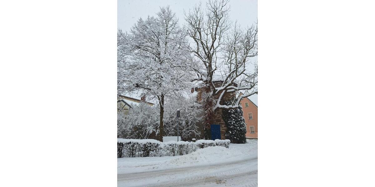 Etagenwohnung Gerolzhofen - 3 Zimmer, 75 m&sup2;, 695&euro; | Angebot:26007884