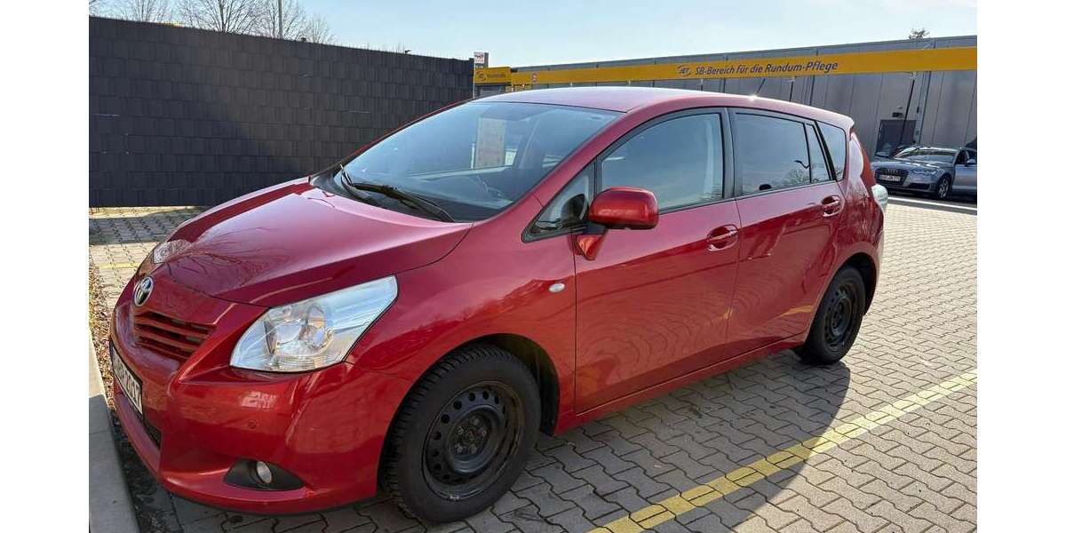 Toyota Verso 178.000 km 7.300 &euro; Bernau bei Berlin 16321