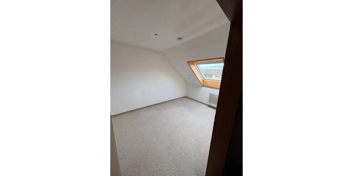 Reihenhaus Stetten - 6 Zimmer, 136 m&sup2;, 398.000&euro; | Angebot:26053191