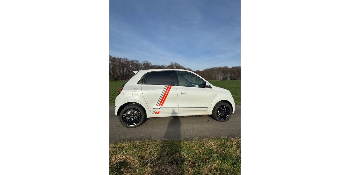 Renault Twingo 22.000 km 11.490 &euro; Rösrath 51503