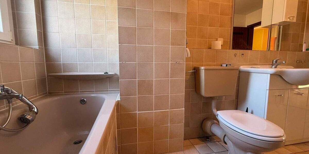 Reihenmittelhaus Mannheim Rheinau - 4 Zimmer, 122 m&sup2;, 365.000&euro; | Angebot:25668088