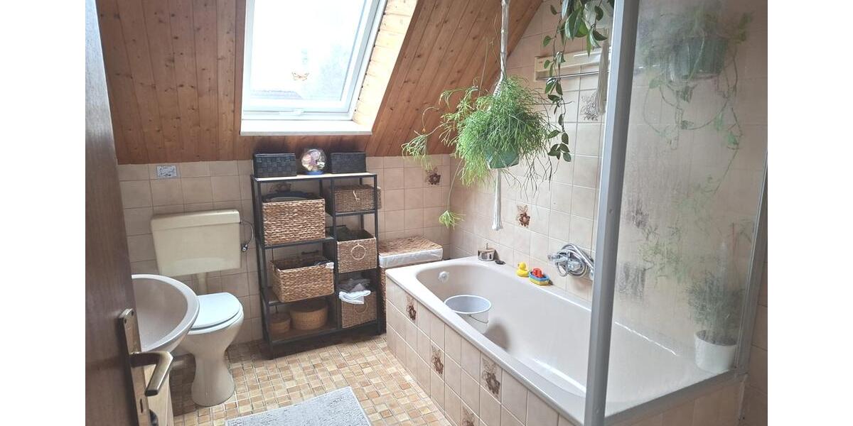 Dachgeschoßwohnung Jever - 3 Zimmer, 62 m&sup2;, 470&euro; | Angebot:26337267