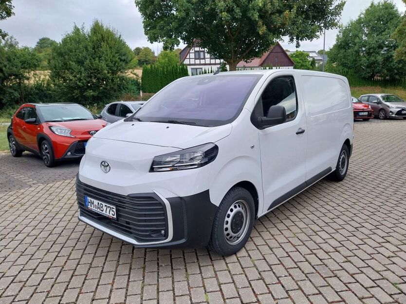 Toyota Proace (Verso) 1.500 km 32.990 € Bad Pyrmont 31812